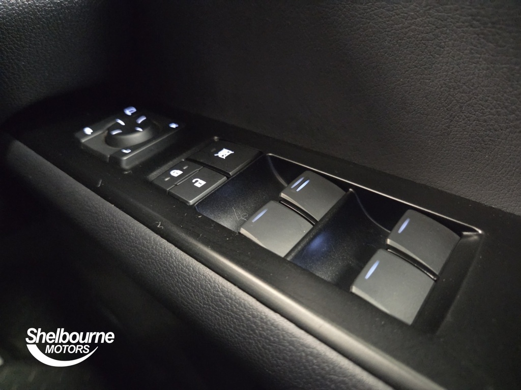 Lexus UX 250H 2.0 #14