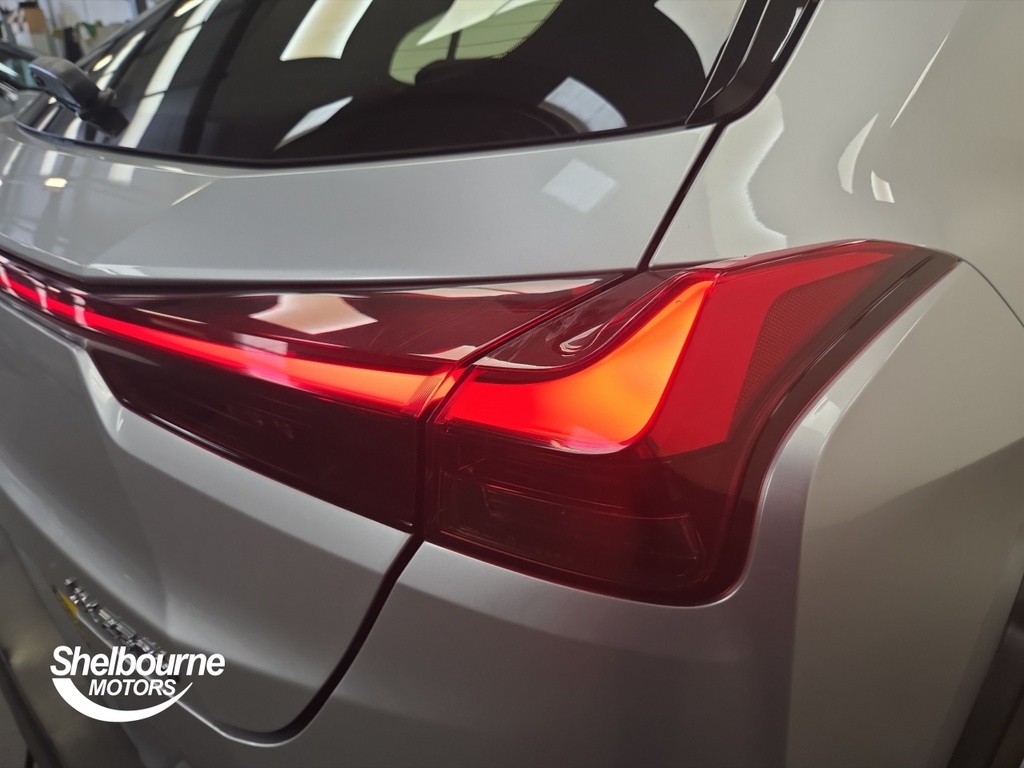 Lexus UX 250H 2.0 #17