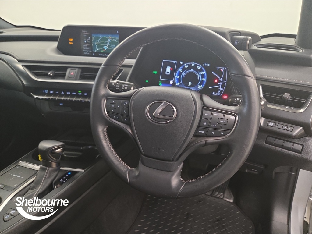 Lexus UX 250H 2.0 #4