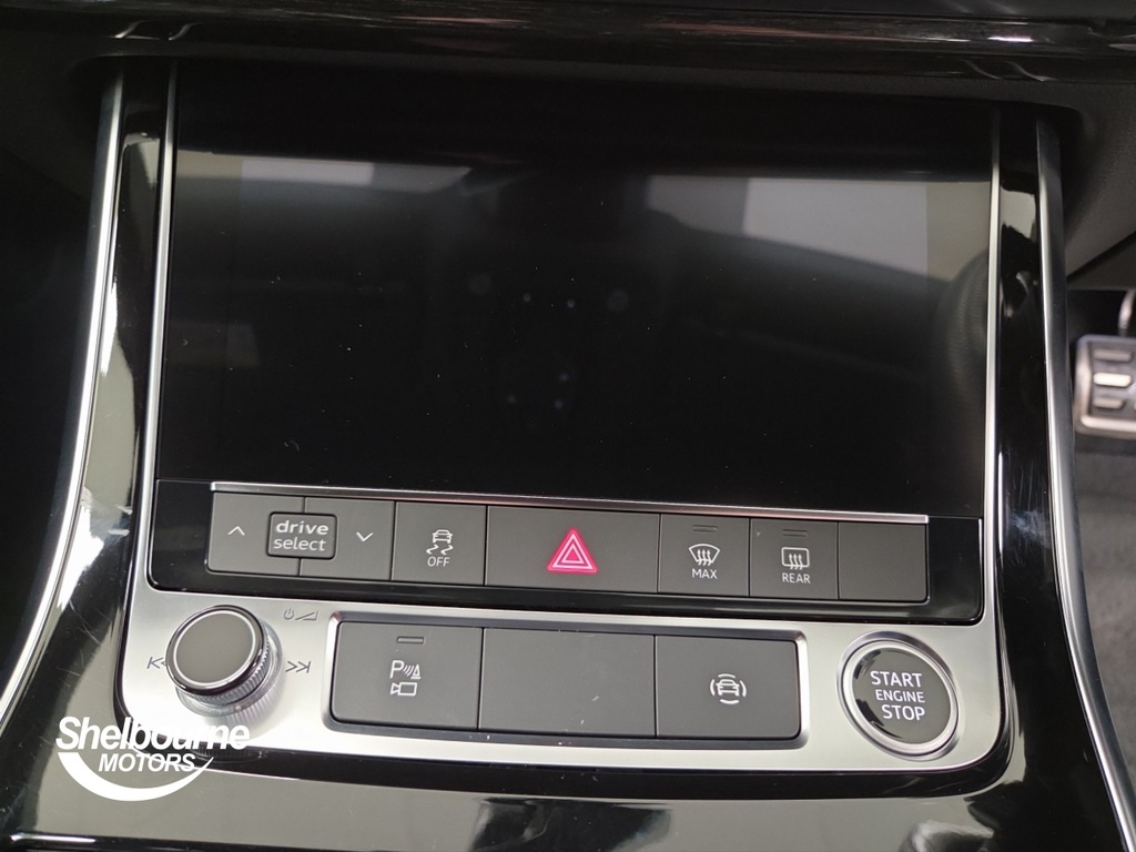 Audi Q7 55 Tfsi E Quattro Black Ed Tiptronic Cs White #42