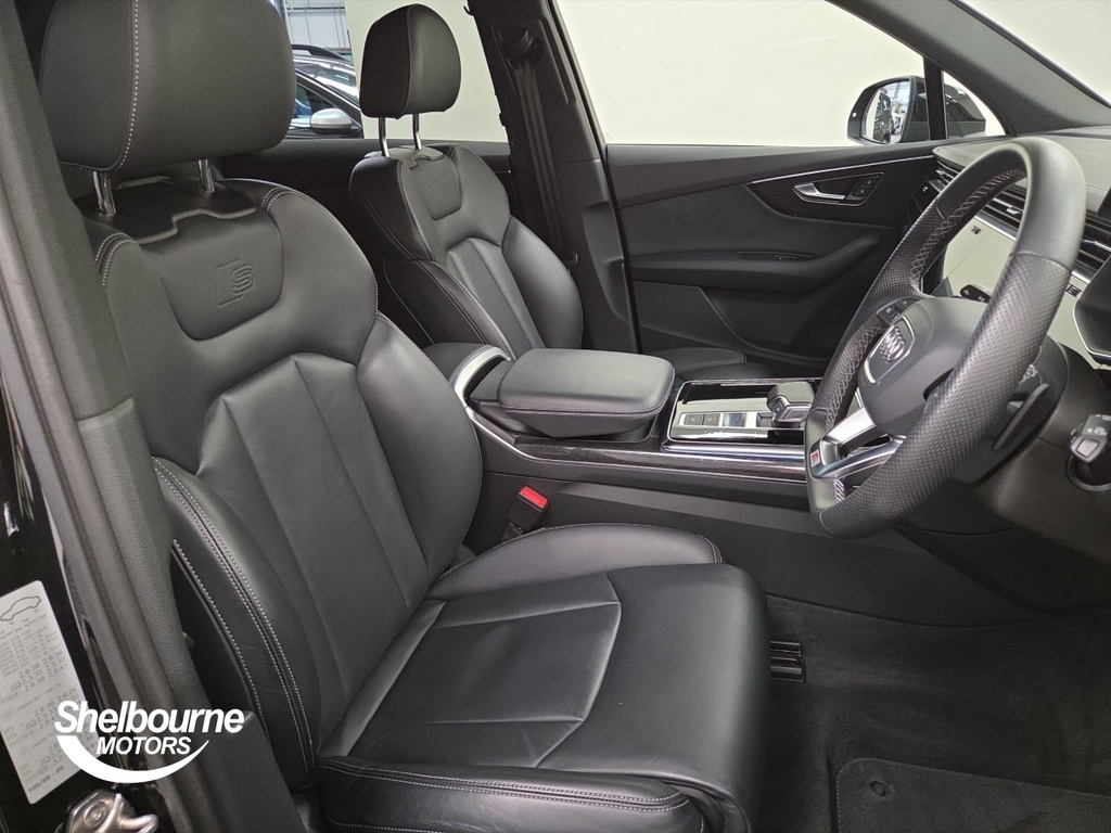 Audi Q7 55 Tfsi E Quattro Black Ed Tiptronic Cs White #44