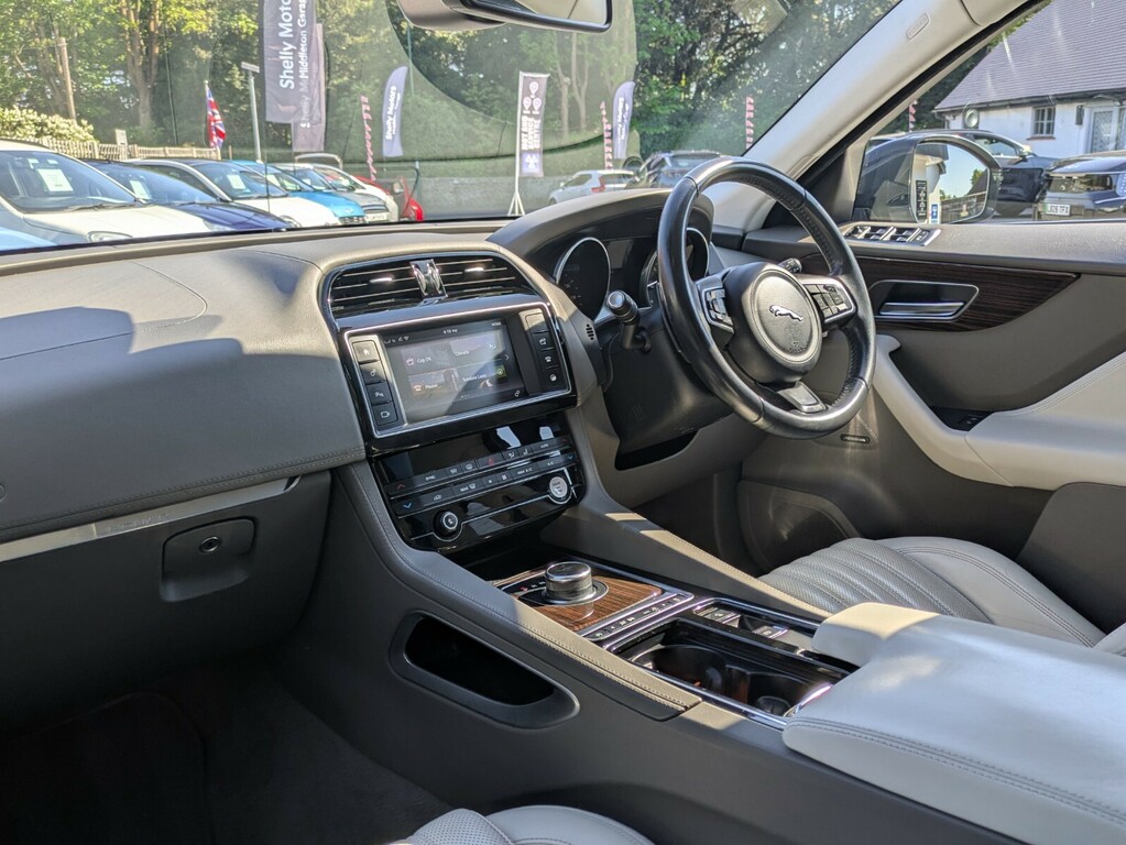 Jaguar F-Pace 2.0D Portfolio Awd Blue #5