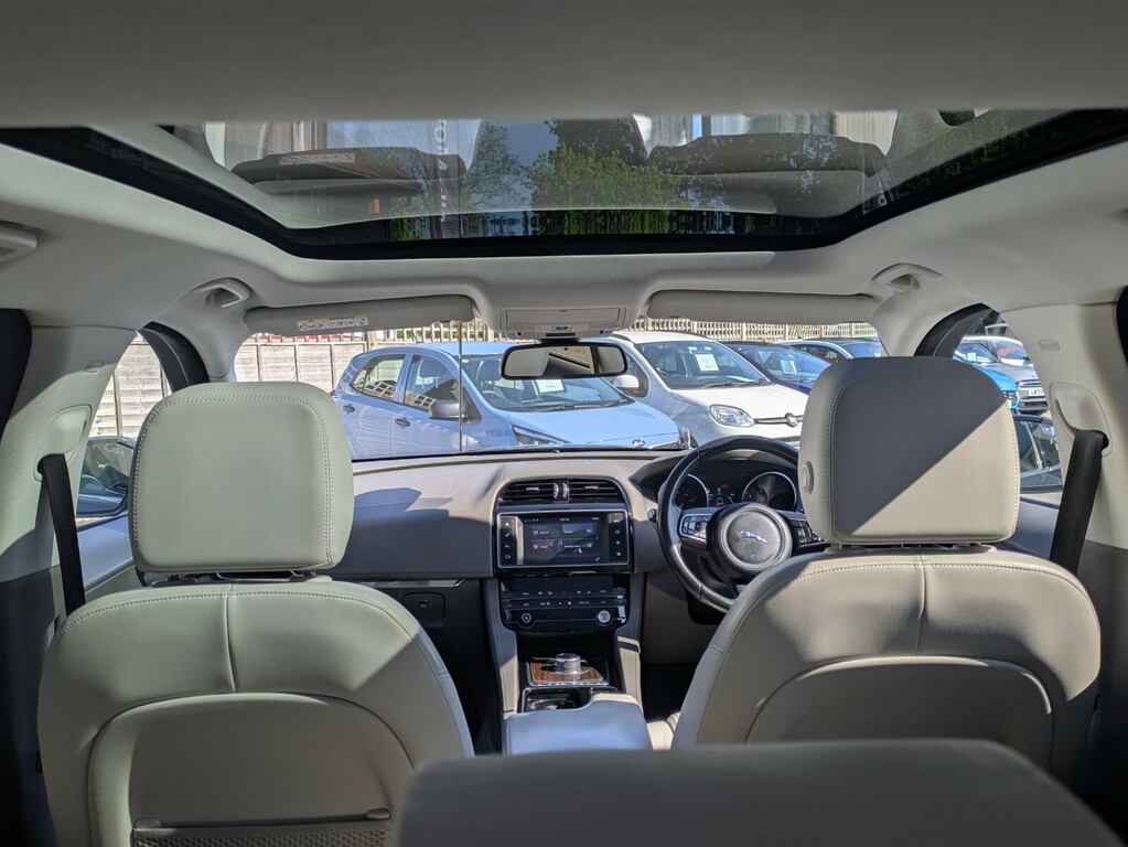 Jaguar F-Pace Portfolio Blue #10