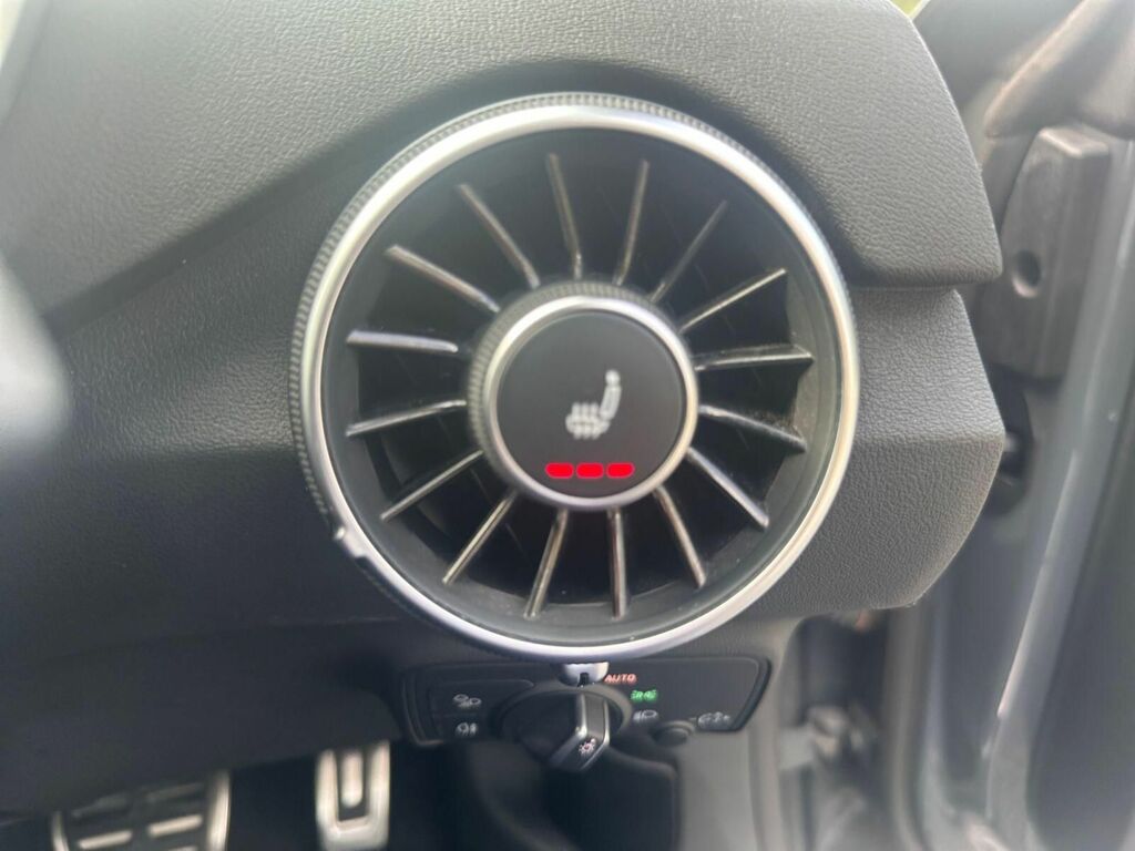 Audi TT Tfsi S Line Black Edition Black #18