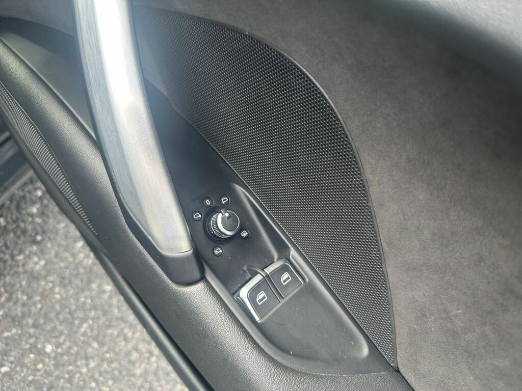 Audi TT Tfsi S Line Black Edition Black #26
