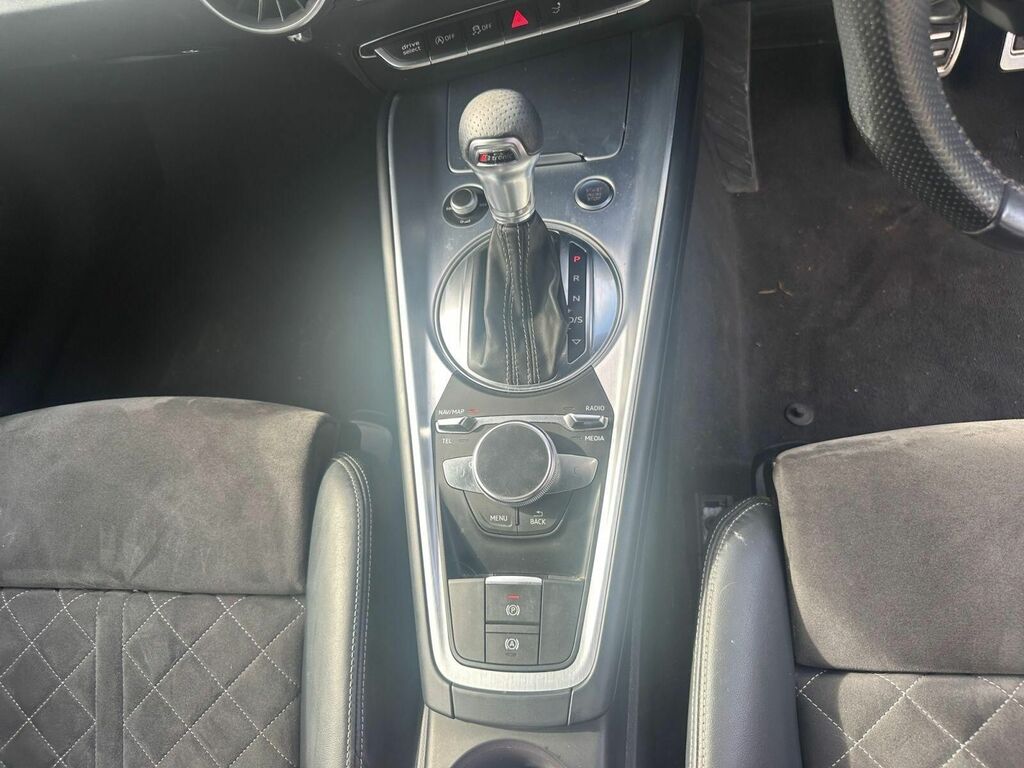 Audi TT Tfsi S Line Black Edition Black #19