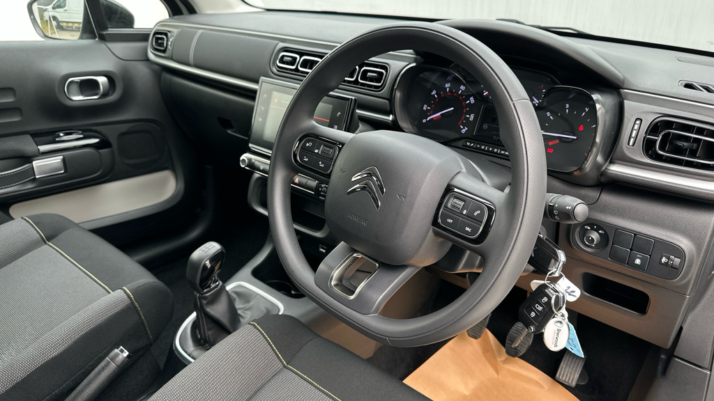 Citroen C3 1.2 Puretech C-series Edition Hatchback NL23WKP Beige #2
