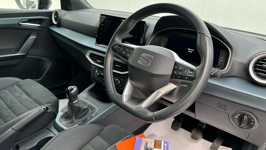 Seat Arona 1.0 Tsi Xperience Lux Suv Euro 6 Grey #2