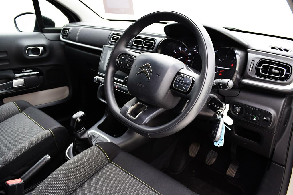 Citroen C3 1.2 Puretech C-series Edition Hatchback  #2
