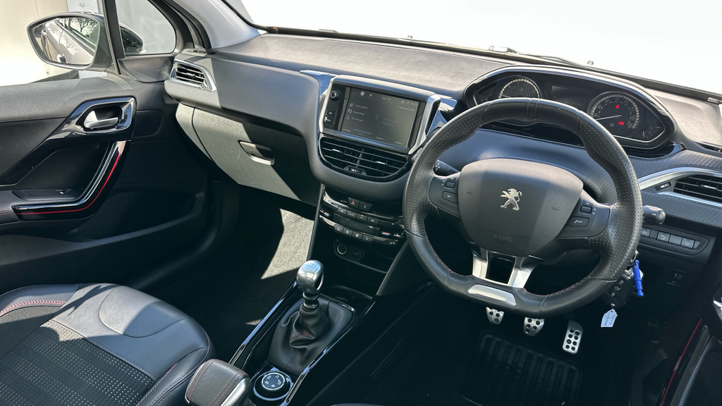 Peugeot 2008 2008 Active Black #65