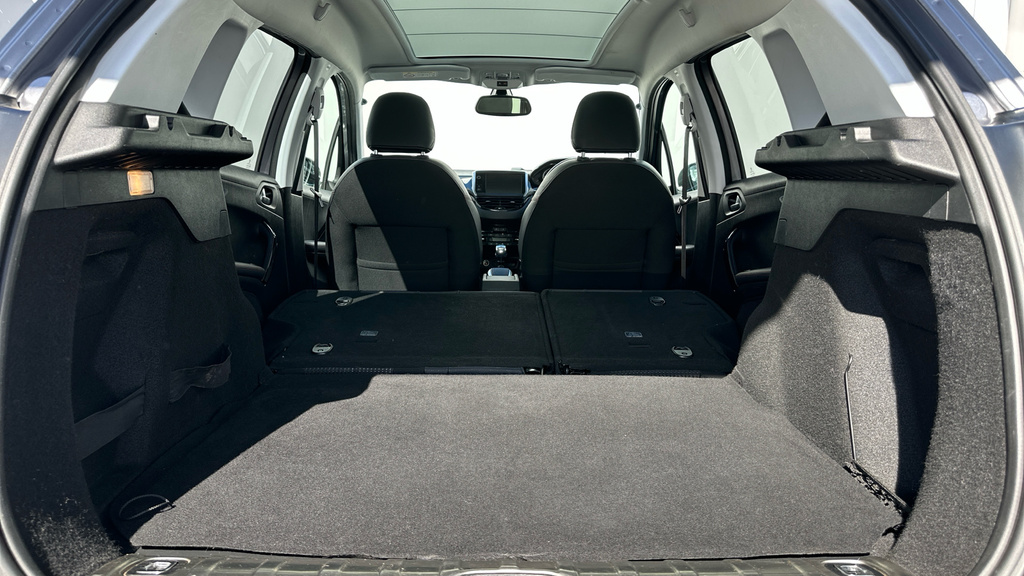Peugeot 2008 2008 Active Black #73