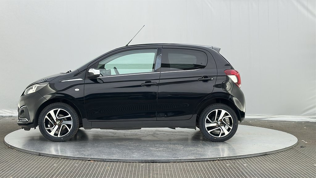 Peugeot 108 108 Active Red #17