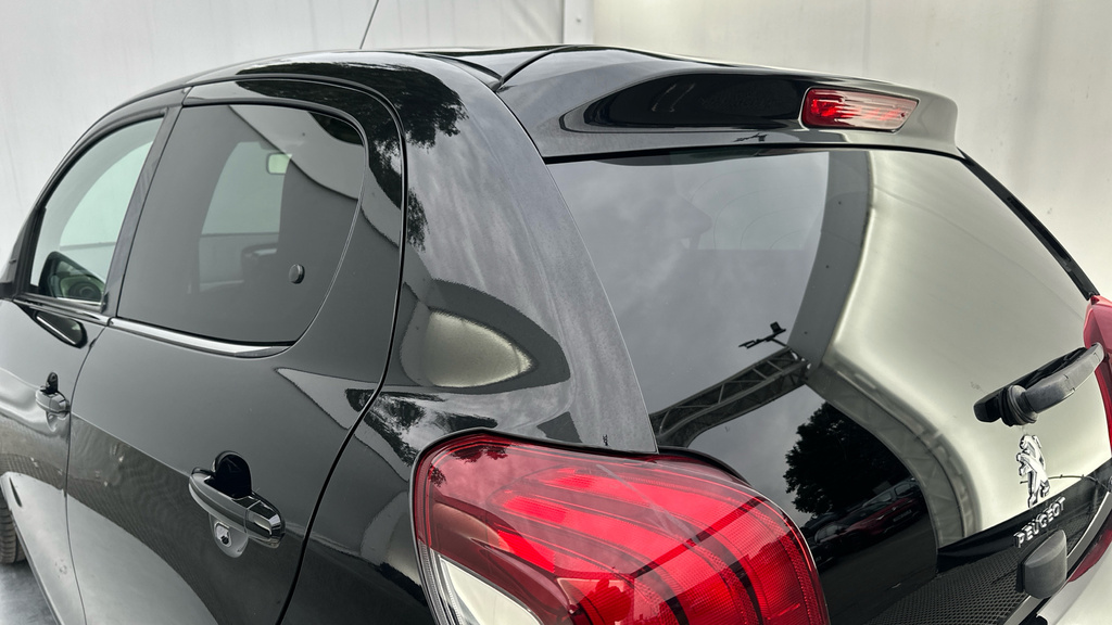 Peugeot 108 108 Active Red #24