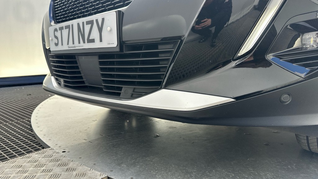 Peugeot e-2008 50Kwh Gt Grey #55
