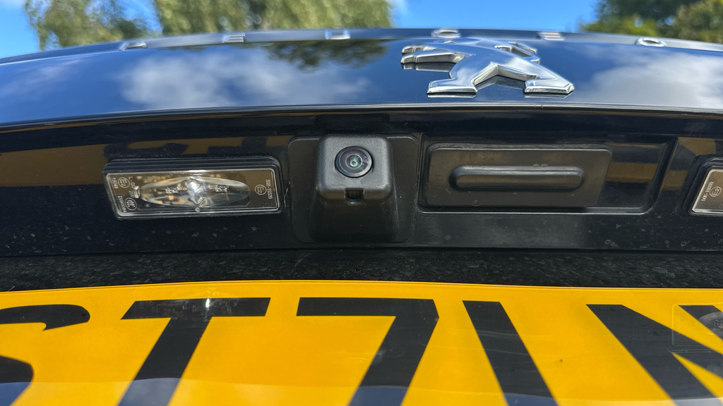 Peugeot e-2008 50Kwh Gt Grey #45