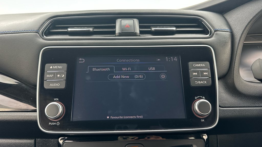 Nissan Leaf 110Kw Acenta 40Kwh White #82