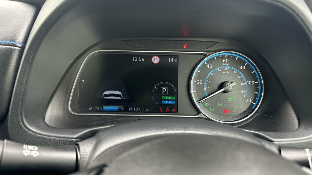 Nissan Leaf 110Kw Acenta 40Kwh White #10