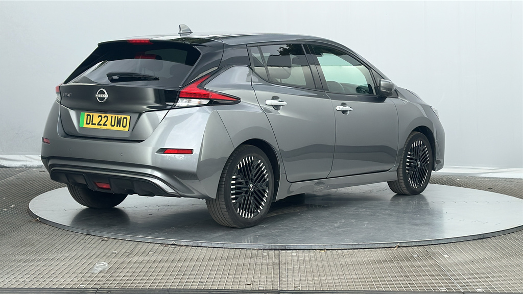 Nissan Leaf 39Kwh N-connecta Hatchback 150 Grey #3