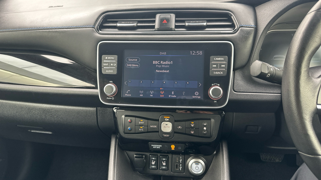 Nissan Leaf 110Kw Acenta 40Kwh White #9