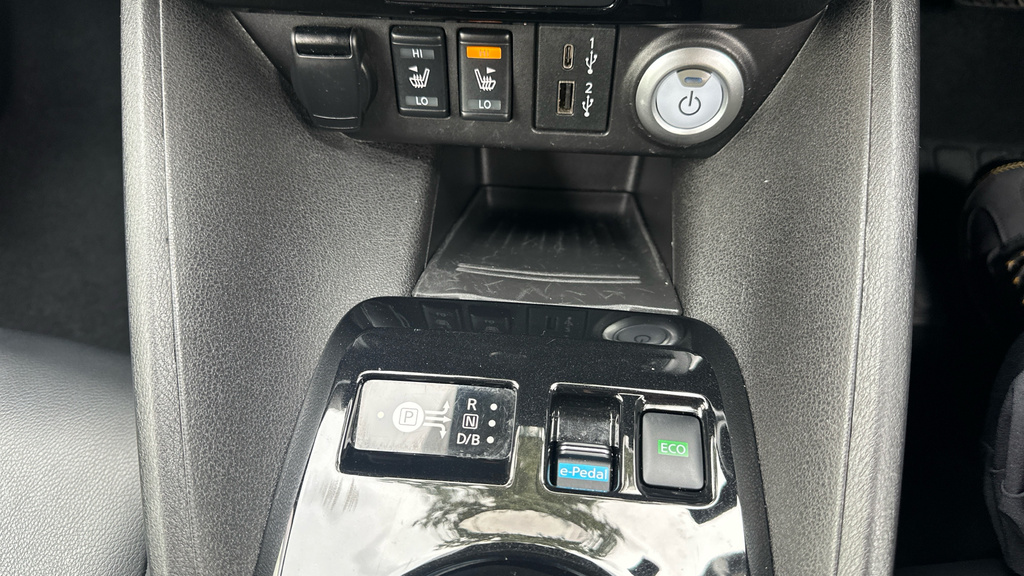 Nissan Leaf 110Kw Acenta 40Kwh White #73