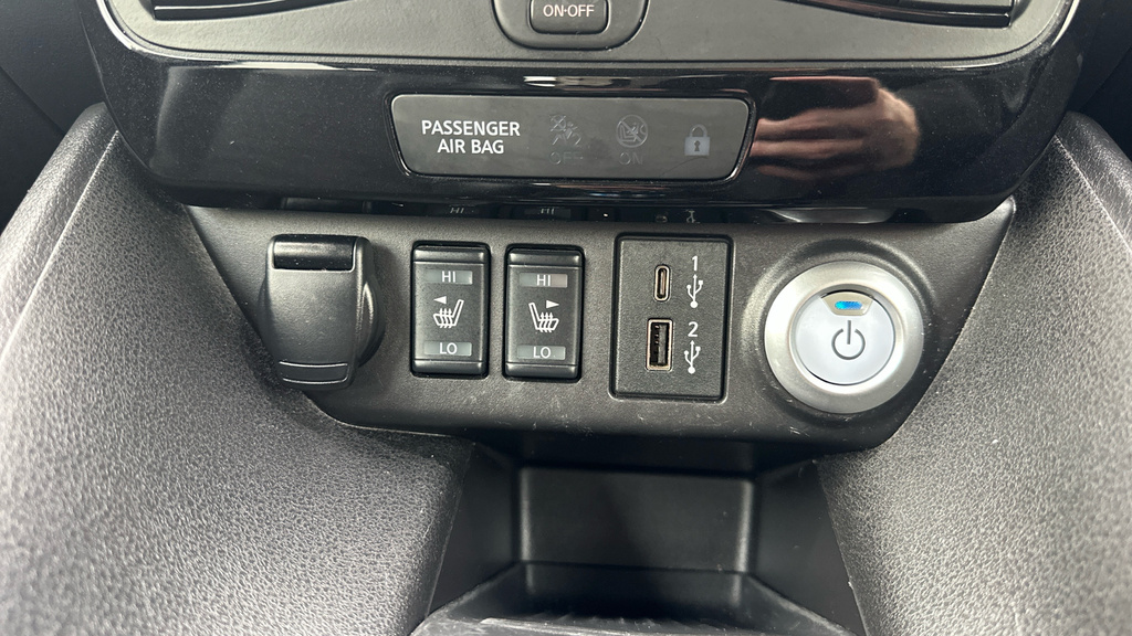 Nissan Leaf 110Kw Acenta 40Kwh White #67