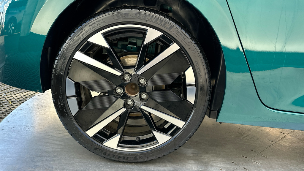Peugeot 308 1.2 Puretech 130 Tech Edition #21