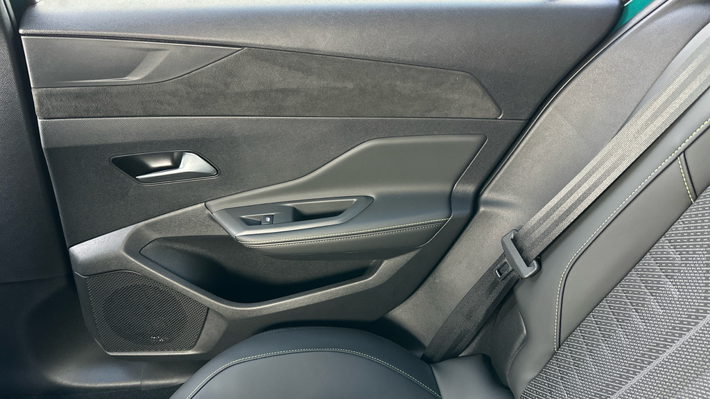 Peugeot 308 1.2 Puretech 130 Tech Edition #58
