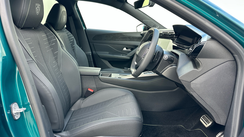 Peugeot 308 1.2 Puretech 130 Tech Edition #50