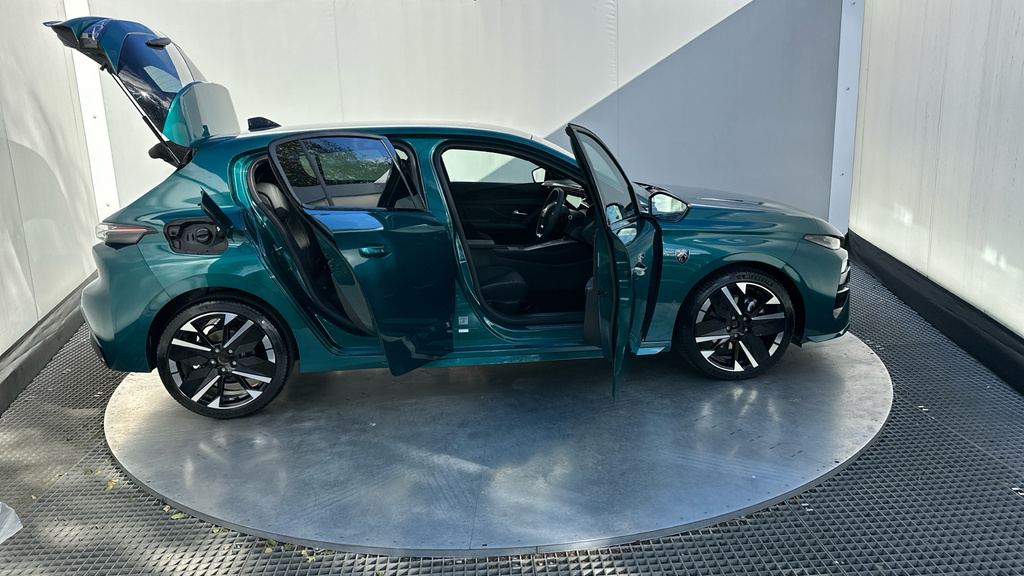 Peugeot 308 1.2 Puretech 130 Tech Edition #92