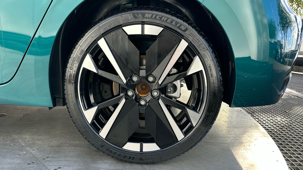 Peugeot 308 1.2 Puretech 130 Tech Edition #15