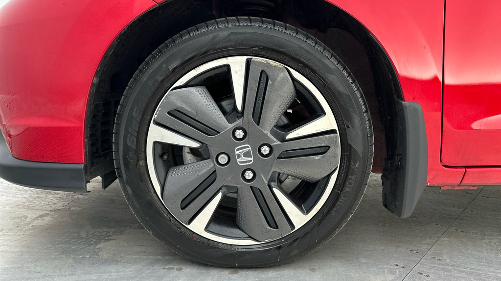 Honda Jazz Crosstar Advance Red #15
