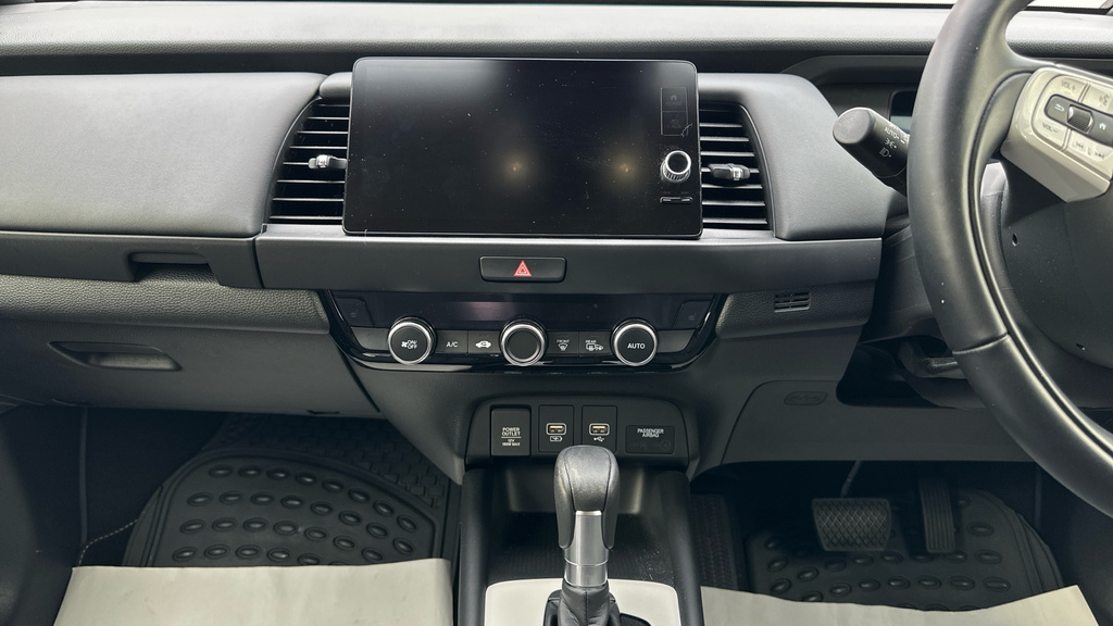 Honda Jazz Crosstar Advance Red #9