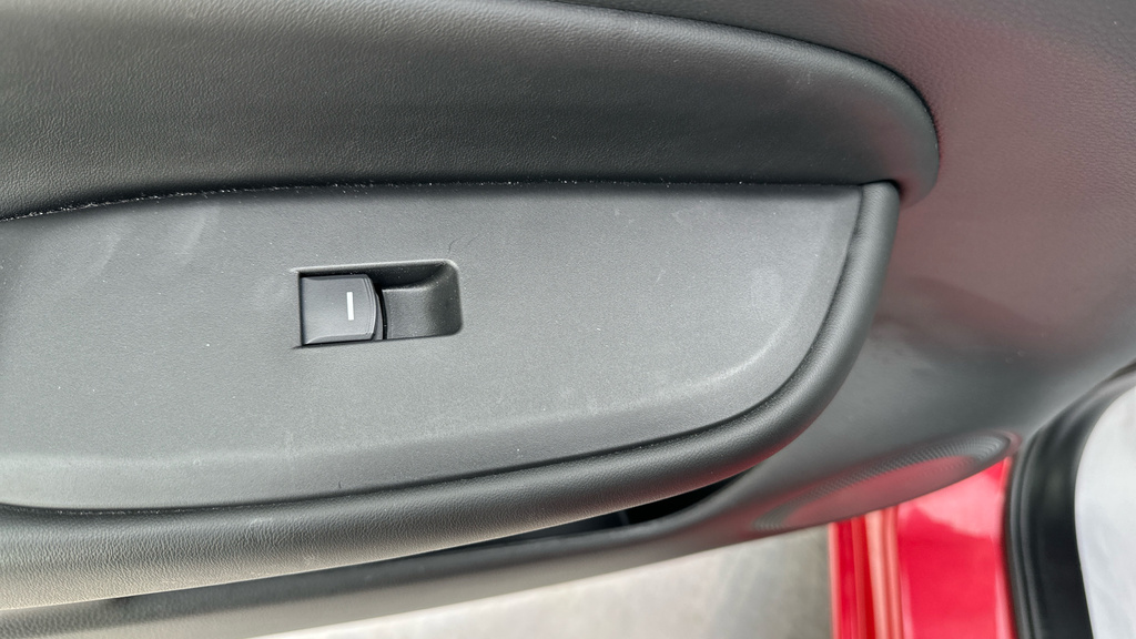 Honda Jazz Crosstar Advance Red #28