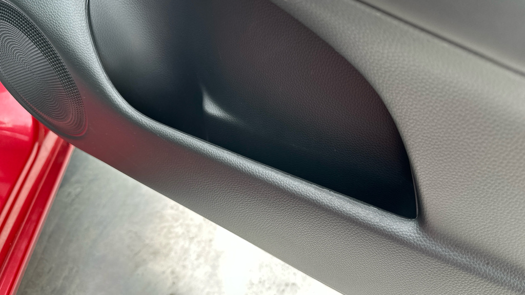 Honda Jazz Crosstar Advance Red #56