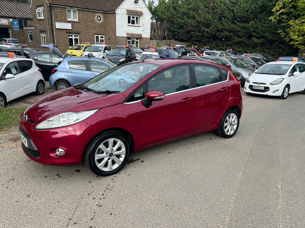 Ford Fiesta 1.3 Zetec 2010 Silver #2