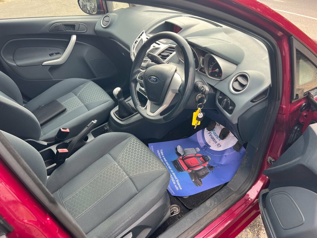 Ford Fiesta 1.3 Zetec 2010 Silver #7