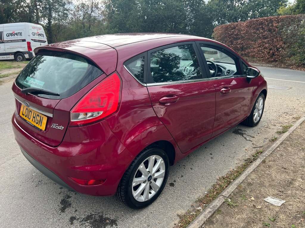 Ford Fiesta 1.3 Zetec 2010 Silver #6