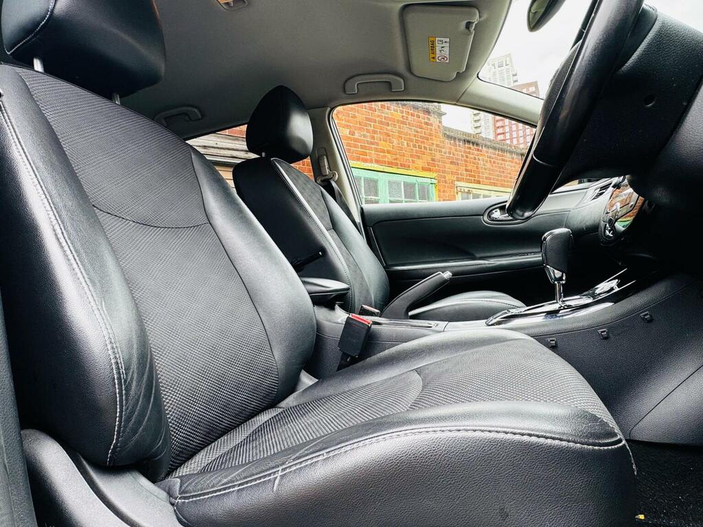 Nissan Pulsar N-connecta Black #13