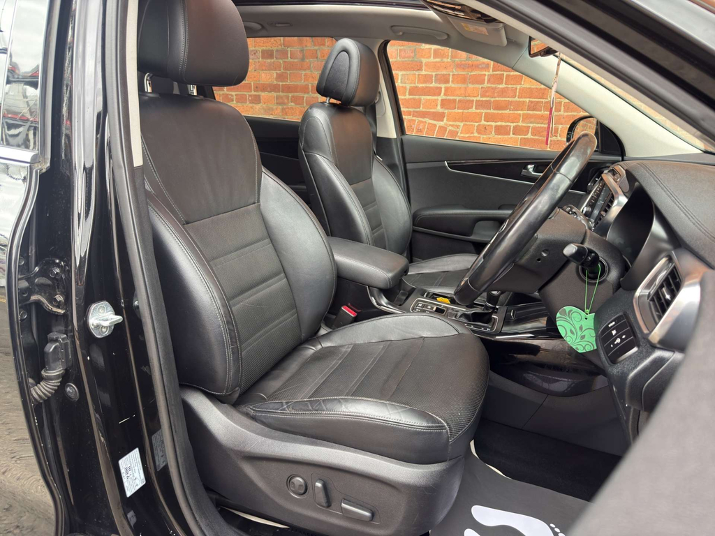Kia Sorento Crdi Kx-2 White #13