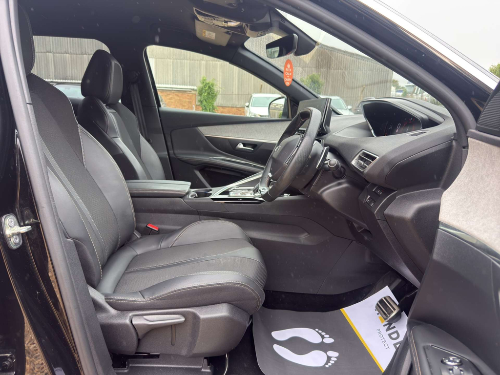 Peugeot 3008 Gt Puretech Ss Black #5
