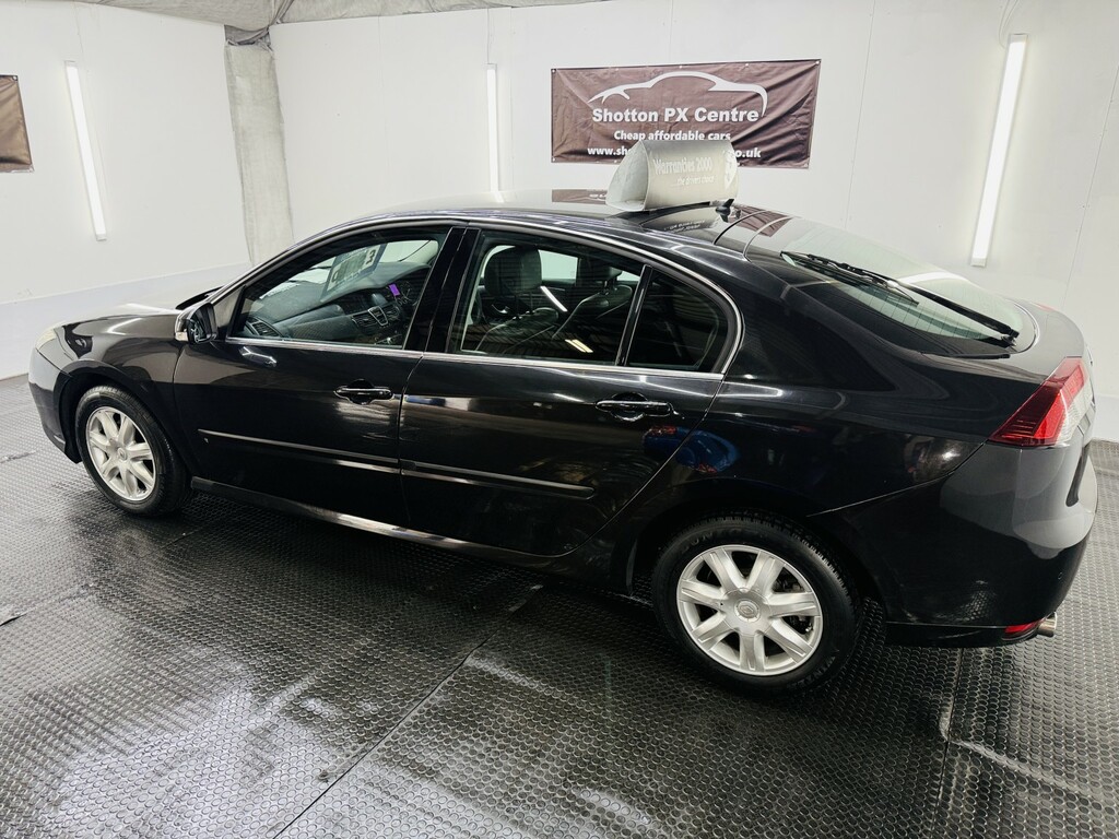 Renault Laguna 2.0 Dci Dynamique Tomtom Black #3