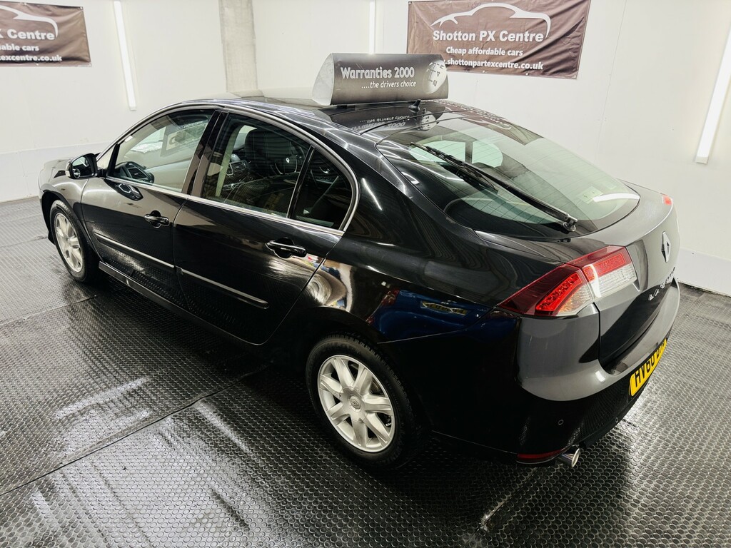 Renault Laguna 2.0 Dci Dynamique Tomtom Black #4