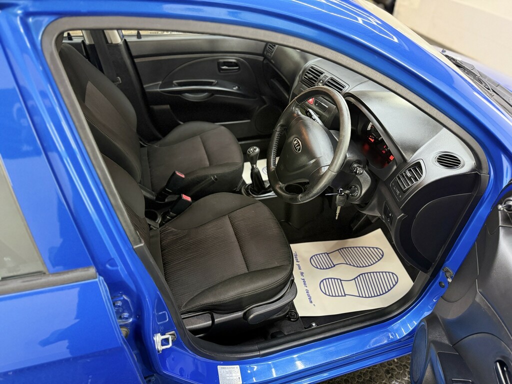 Kia Picanto Black #15