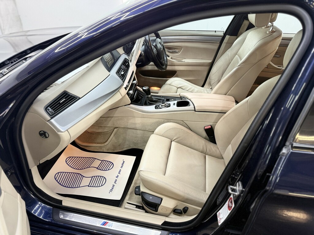 BMW 5 Series Se Brown #17
