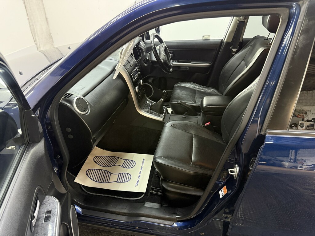 Suzuki Grand Vitara Sz4 Silver #17