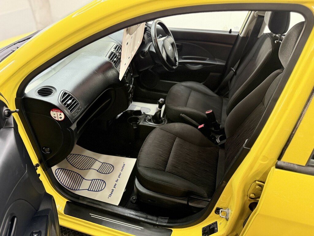 Kia Picanto 1.1 Graphite White #12