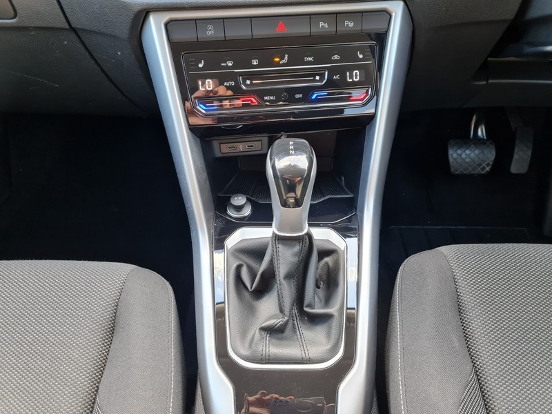 Volkswagen T-Roc Active Grey #26