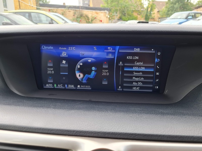 Lexus GS Gs 300H Executive Edition Cvt Red #19