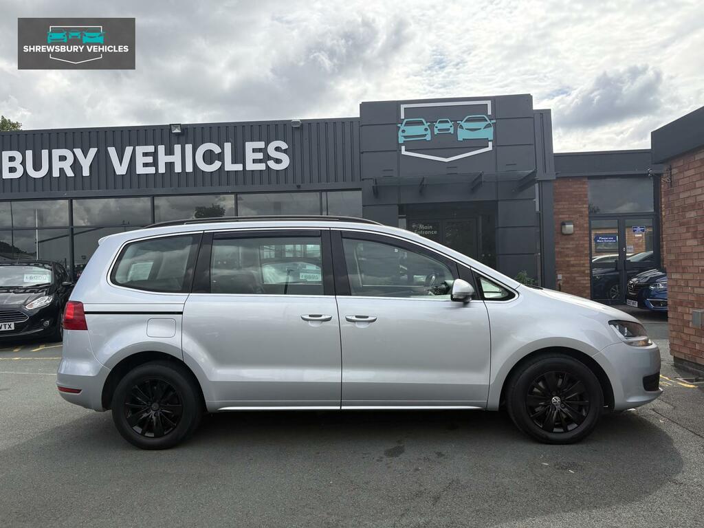 Volkswagen Sharan Mpv Black #14