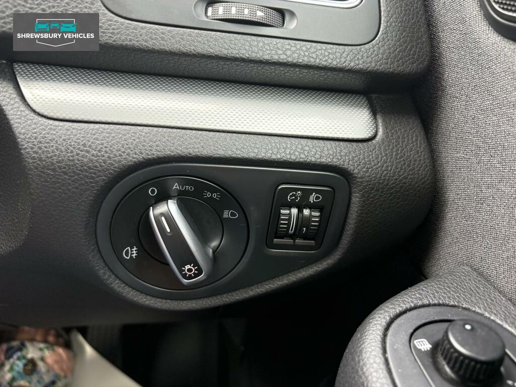 Volkswagen Sharan Mpv Black #24